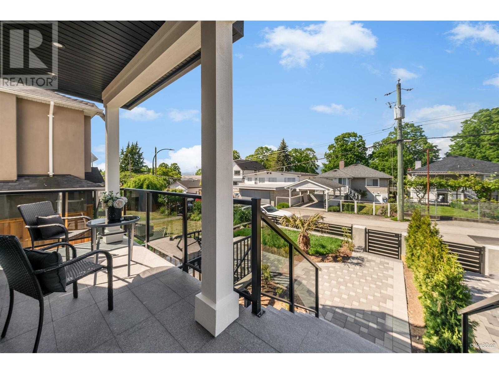 2660 E 26th Avenue, Vancouver, British Columbia  V5R 1K9 - Photo 5 - R2948566