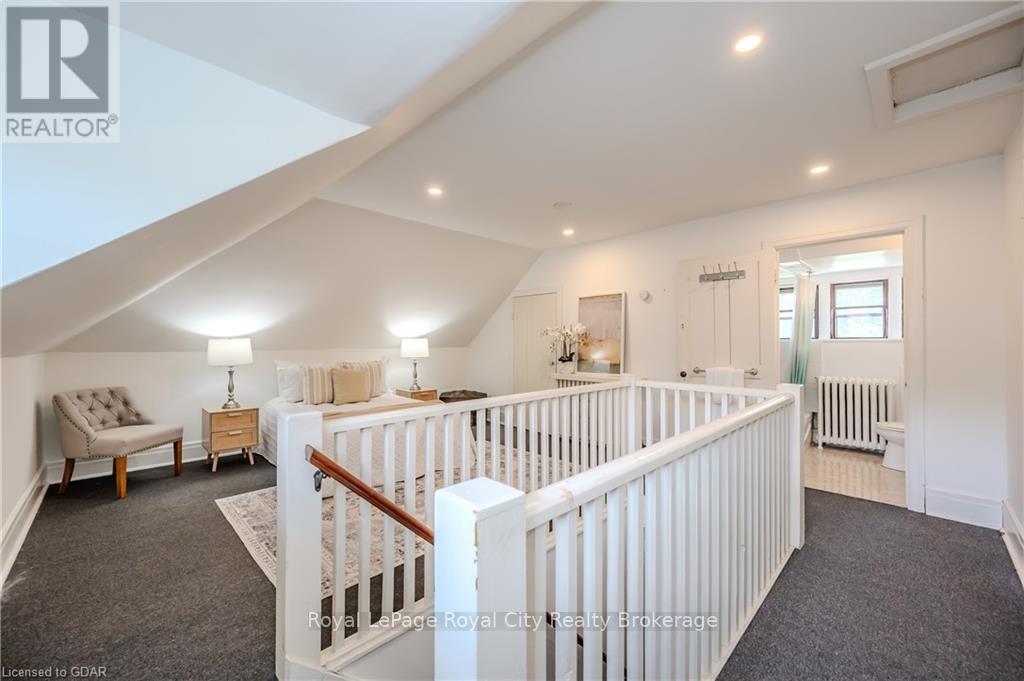 2 Ardmay Crescent, Guelph (Central East), Ontario  N1E 4L3 - Photo 31 - X10876347