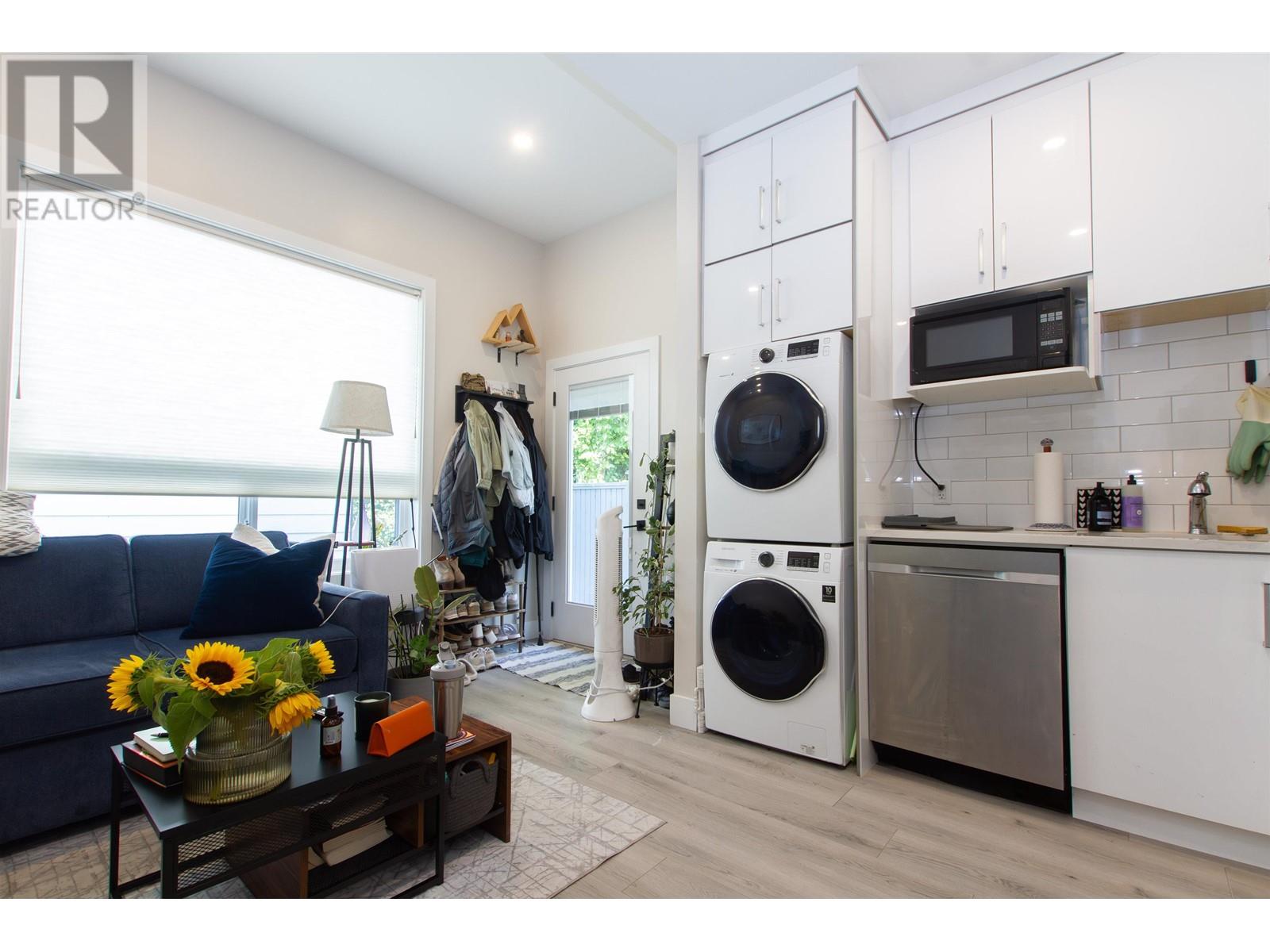 39208 Woodpecker Place, Squamish, British Columbia  V0B 0C3 - Photo 19 - R2940898