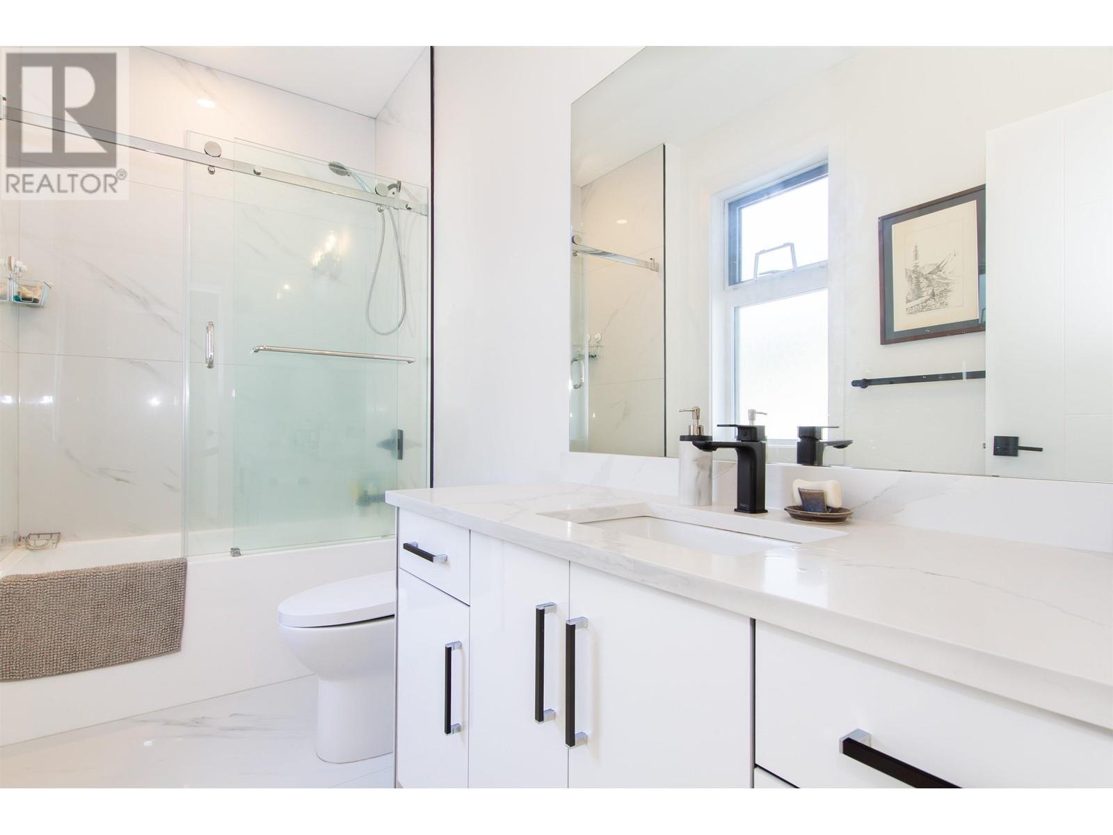 39208 Woodpecker Place, Squamish, British Columbia  V0B 0C3 - Photo 18 - R2940898