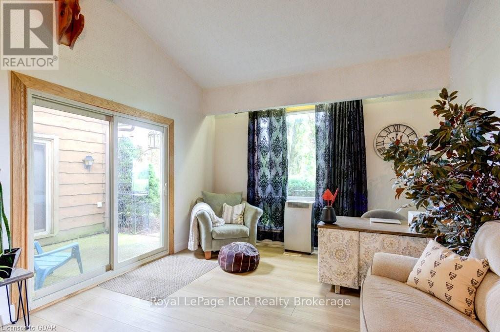 9811 Creek Road, Minto, Ontario  N0G 1M0 - Photo 8 - X10877184