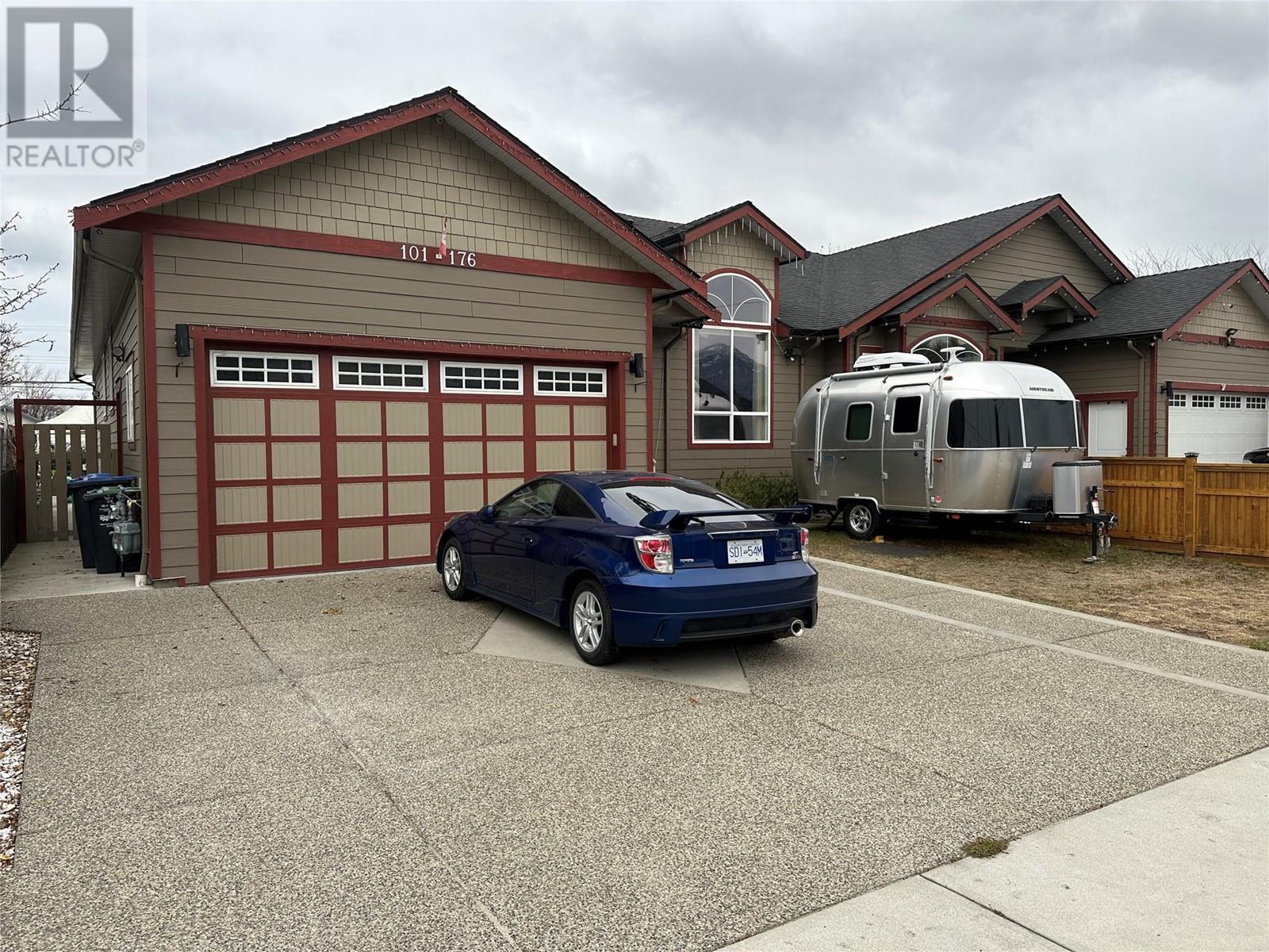 Property at 176 Phoenix Avenue Unit# 101 image 3