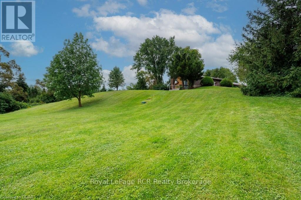 9811 Creek Road, Minto, Ontario  N0G 1M0 - Photo 30 - X10877184