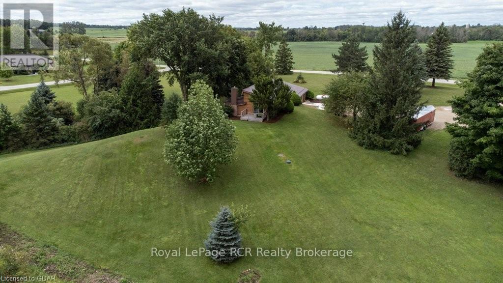 9811 Creek Road, Minto, Ontario  N0G 1M0 - Photo 35 - X10877184