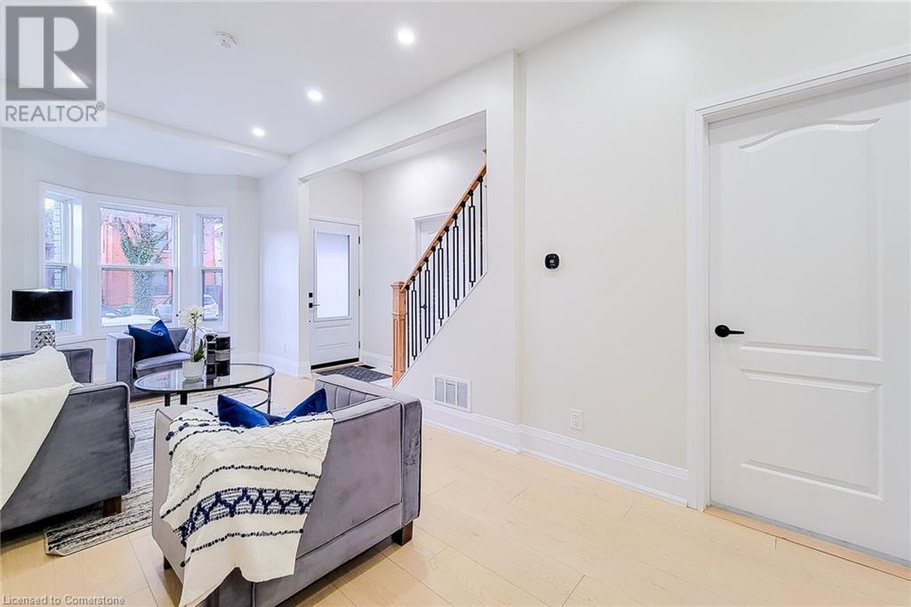 38 Clyde Street, Hamilton, Ontario  L8L 5R4 - Photo 8 - 40683260