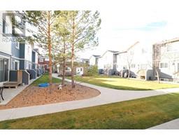 4, 221 Silkstone Road W Copperwood, Lethbridge, Ca