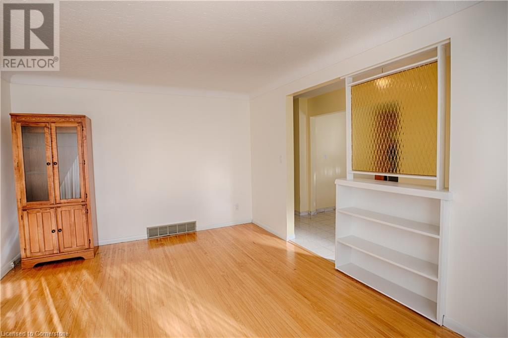 6751 Demetre Crescent, Niagara Falls, Ontario  L2G 2Y2 - Photo 6 - XH4187354