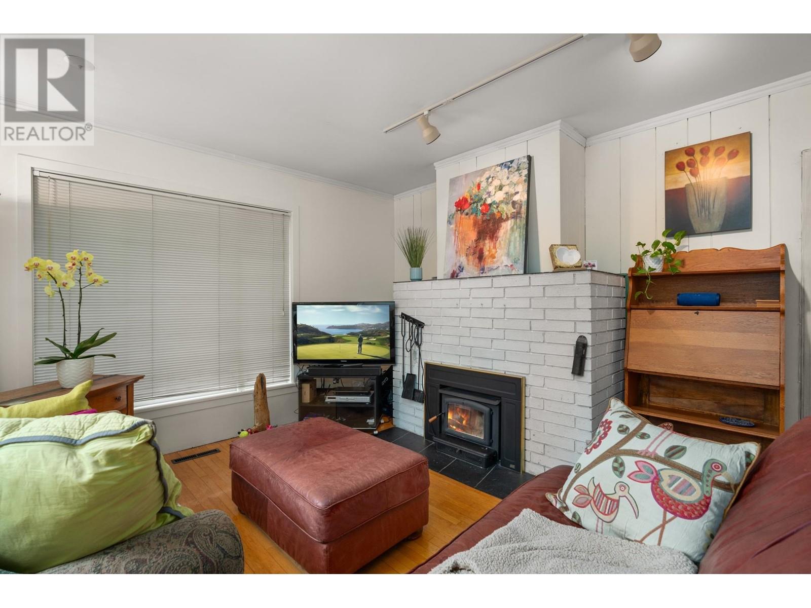 1129 W 24 Street, North Vancouver, British Columbia  V7P 2J1 - Photo 12 - R2948628