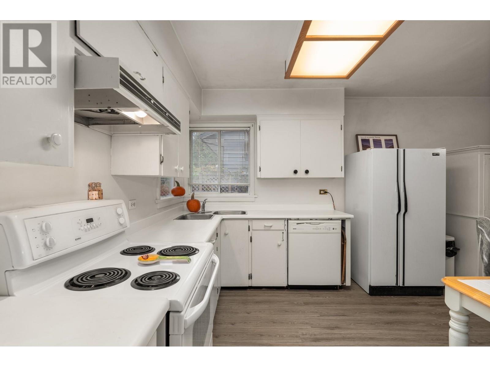 1129 W 24 Street, North Vancouver, British Columbia  V7P 2J1 - Photo 18 - R2948628