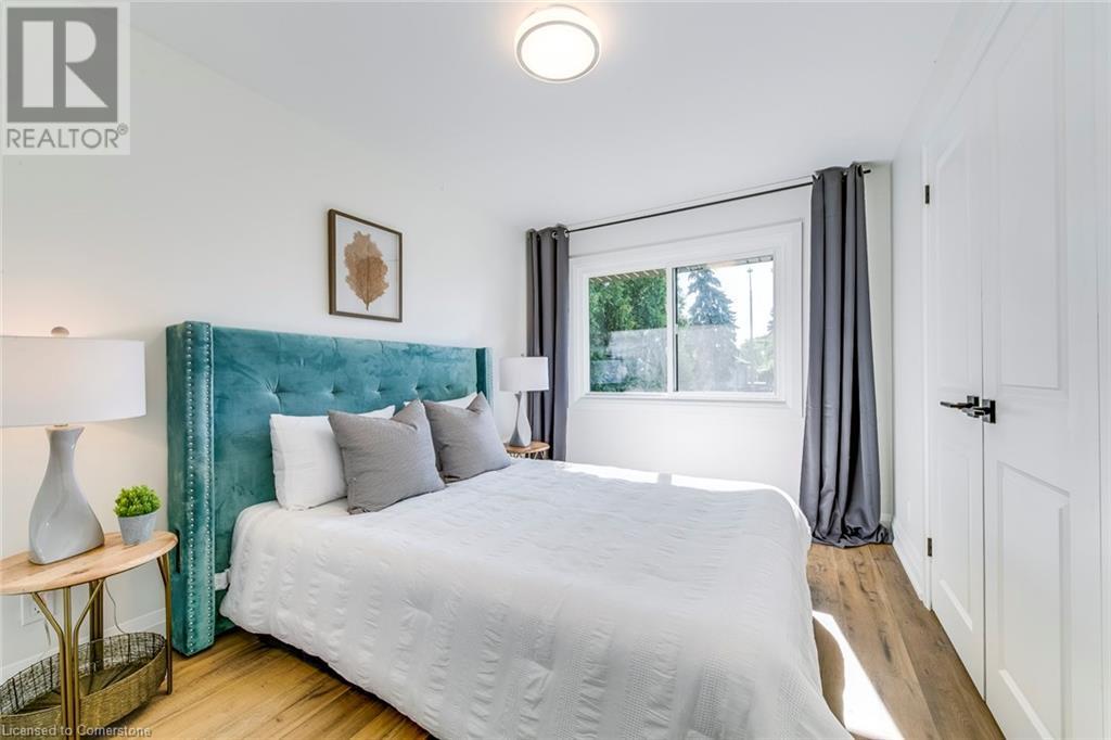 33 Sewell Drive, Oakville, Ontario L6H 1C6 - Photo 33 - 40683207