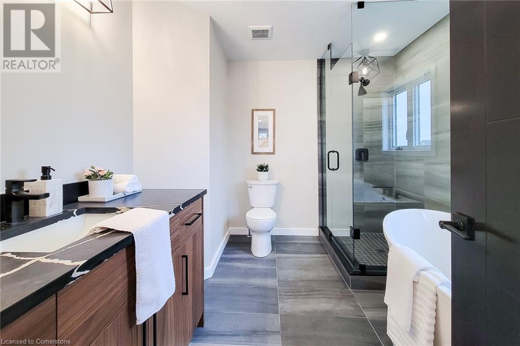 1440 Upper Gage AvenueHamilton, Ontario  L8W 1E7 - Photo 31 - 40679926