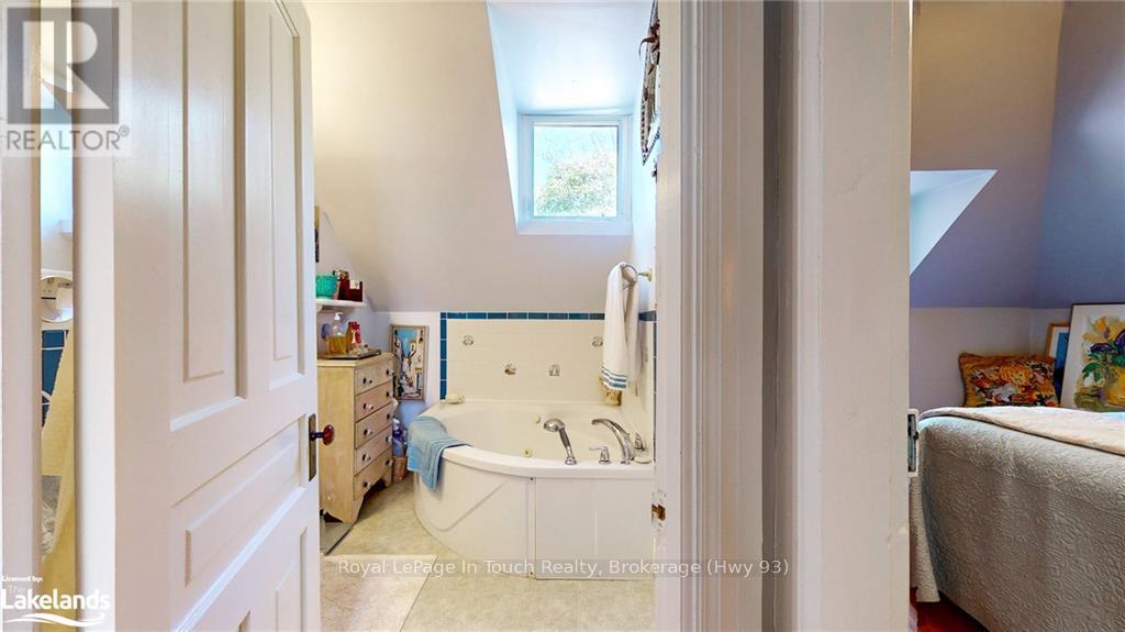 233 Queen Street, Midland, Ontario  L4R 3G9 - Photo 33 - S10436604