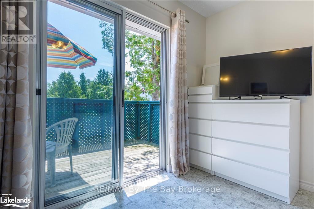 169 Mosley Street, Wasaga Beach, Ontario  L9Z 2K1 - Photo 14 - S10899628