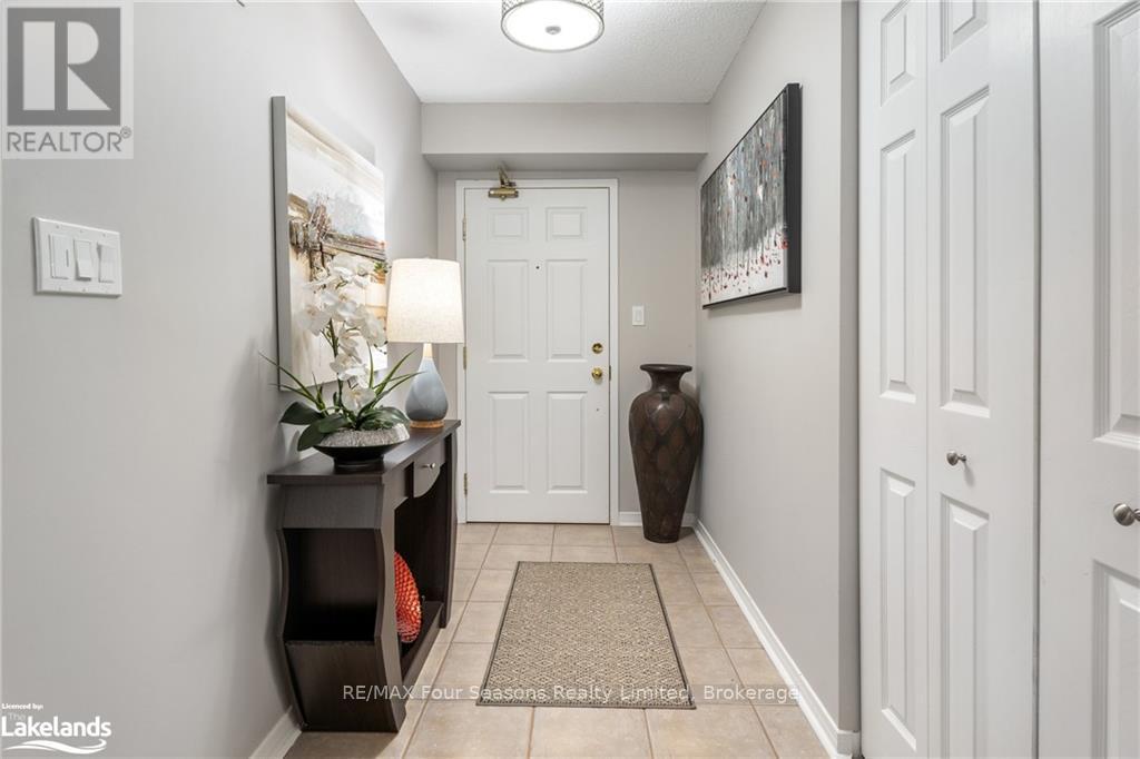 A405 - 216 Plains Road W, Burlington, Ontario  L7T 2C3 - Photo 5 - W10439821