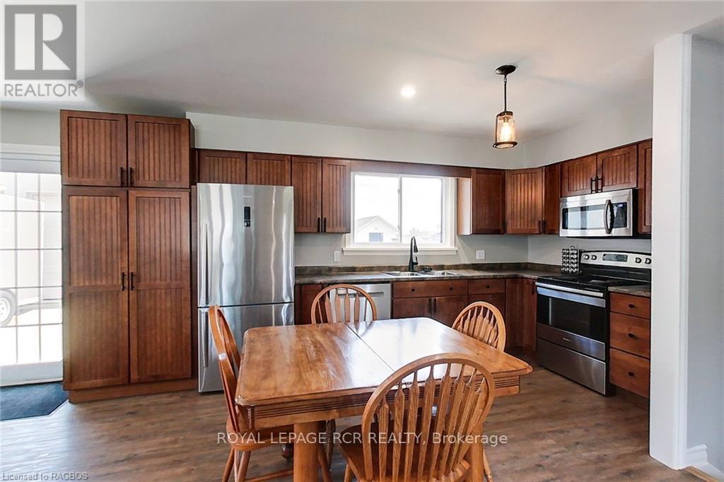 8 William Street N, Huron-Kinloss, Ontario  N0G 2R0 - Photo 13 - X10845924