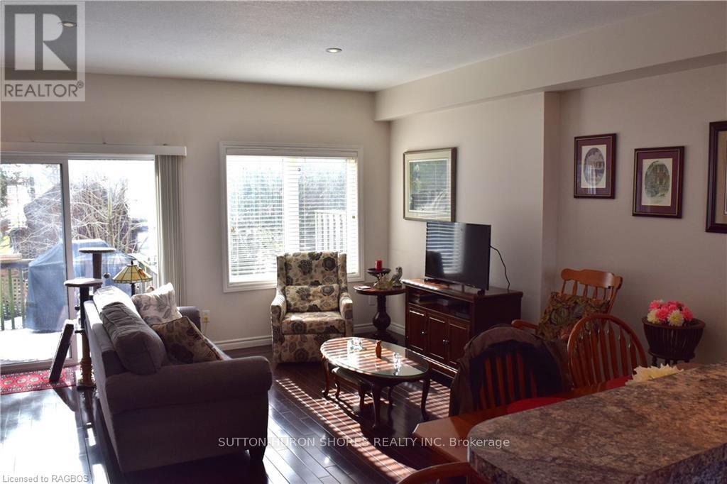 24 - 935 Goderich Street, Saugeen Shores, Ontario  N0H 2C3 - Photo 6 - X10845965