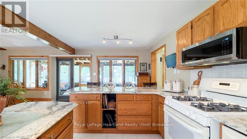 74397 Cardinal Court, Bluewater, Ontario  N0M 1G0 - Photo 10 - X10780049