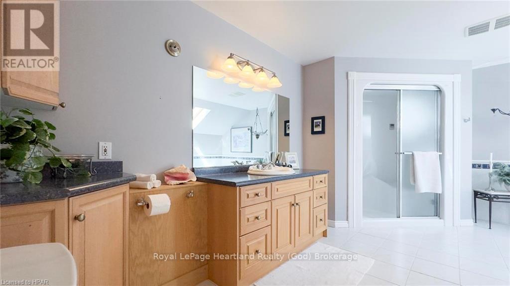 74397 Cardinal Court, Bluewater, Ontario  N0M 1G0 - Photo 23 - X10780049