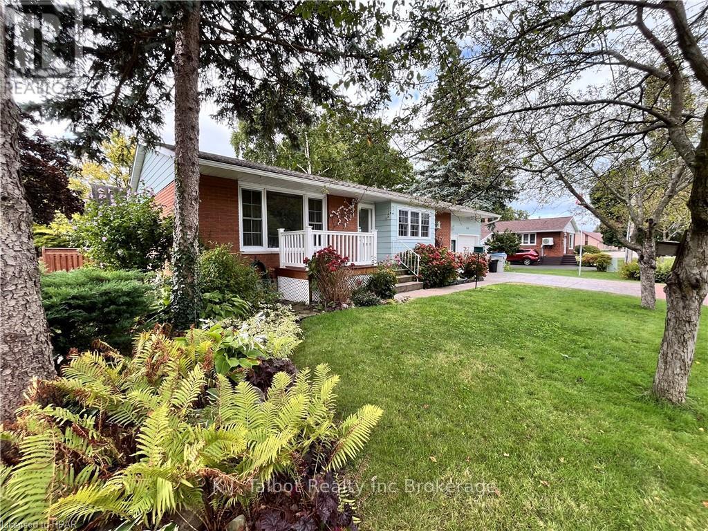 154 Blake Street E, Goderich, Ontario  N7A 1E3 - Photo 37 - X10780198