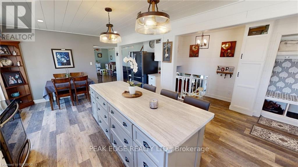 313199 Highway 6, West Grey, Ontario  N0G 1R0 - Photo 3 - X10846044