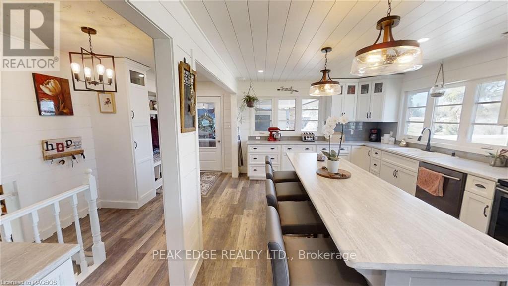 313199 Highway 6, West Grey, Ontario  N0G 1R0 - Photo 6 - X10846044