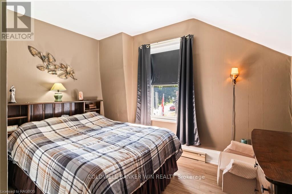 16 John Street S, Minto, Ontario  N0G 1Z0 - Photo 11 - X10846222