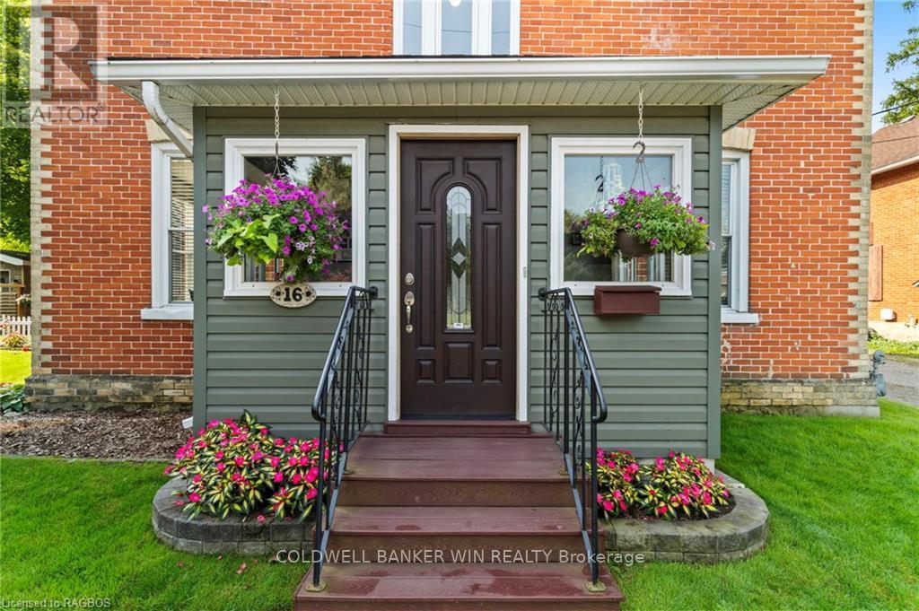 16 John Street S, Minto, Ontario  N0G 1Z0 - Photo 4 - X10846222