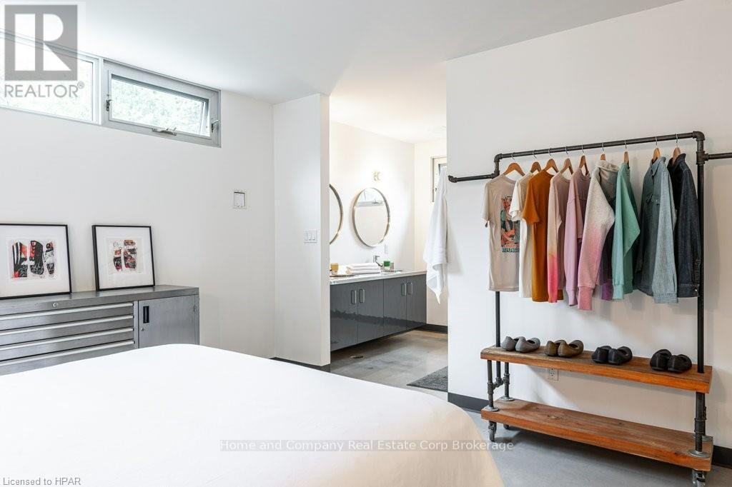 111 Huron Road, Perth South, Ontario  N0K 1X0 - Photo 18 - X10781079