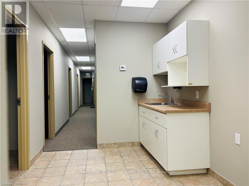 154 Downie Street, Stratford, Ontario  N5A 1X2 - Photo 10 - X10781670