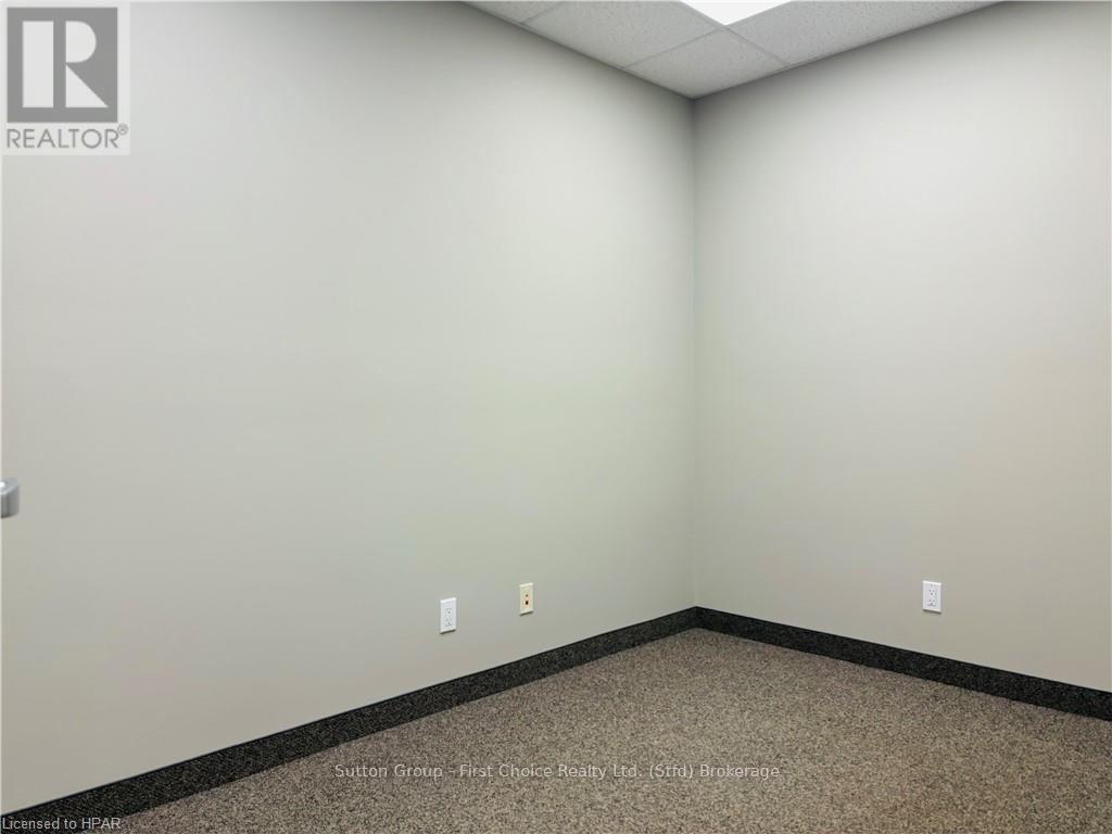 154 Downie Street, Stratford, Ontario  N5A 1X2 - Photo 14 - X10781670