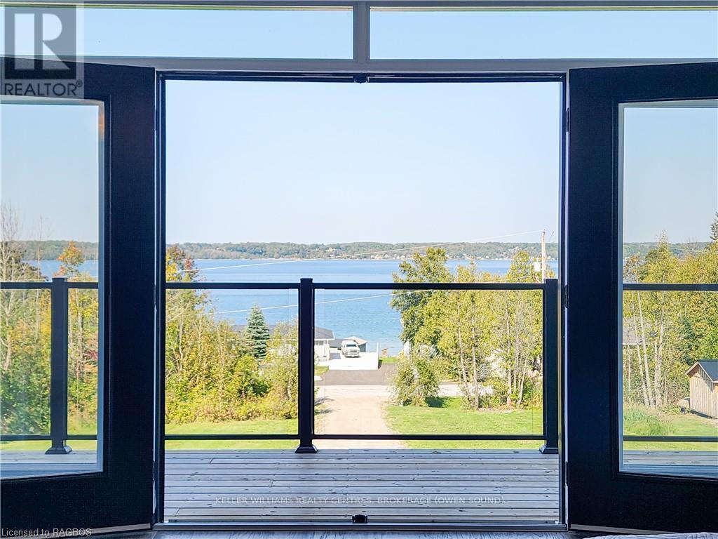 138 Sunset Boulevard, Georgian Bluffs, Ontario  N0H 2T0 - Photo 24 - X10846249
