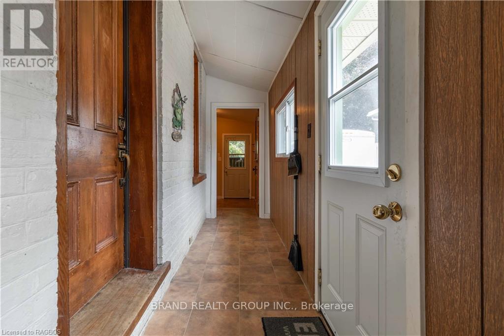 164 Queen Street N, West Grey, Ontario  N0G 1R0 - Photo 4 - X10846323