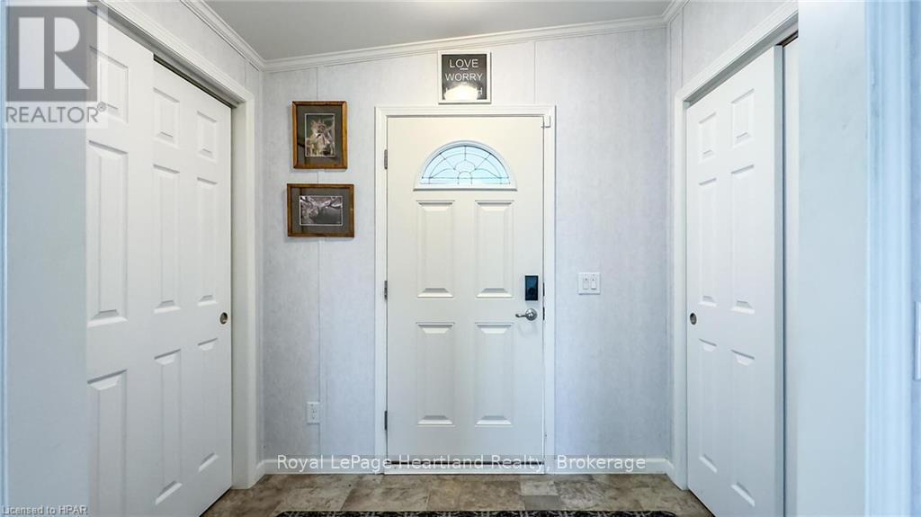 3 Blfs Vw Boulevard, Ashfield-Colborne-Wawanosh (Colborne), Ontario  N7A 3Y3 - Photo 4 - X10781578