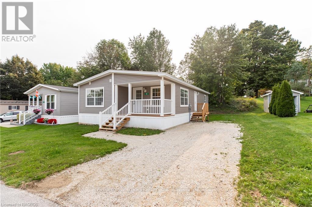 35 Sussex Square, Georgian Bluffs, Ontario  N4K 5N5 - Photo 2 - X10846377