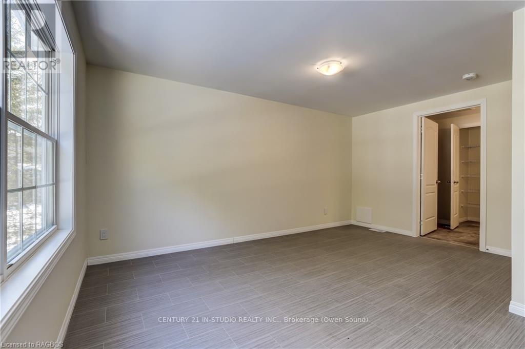 66 Sussex Square, Georgian Bluffs, Ontario  N0H 1G0 - Photo 17 - X10846404