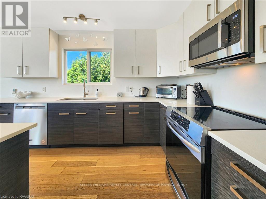 535 Bay Street, South Bruce Peninsula, Ontario  N0T 2T0 - Photo 26 - X10846411