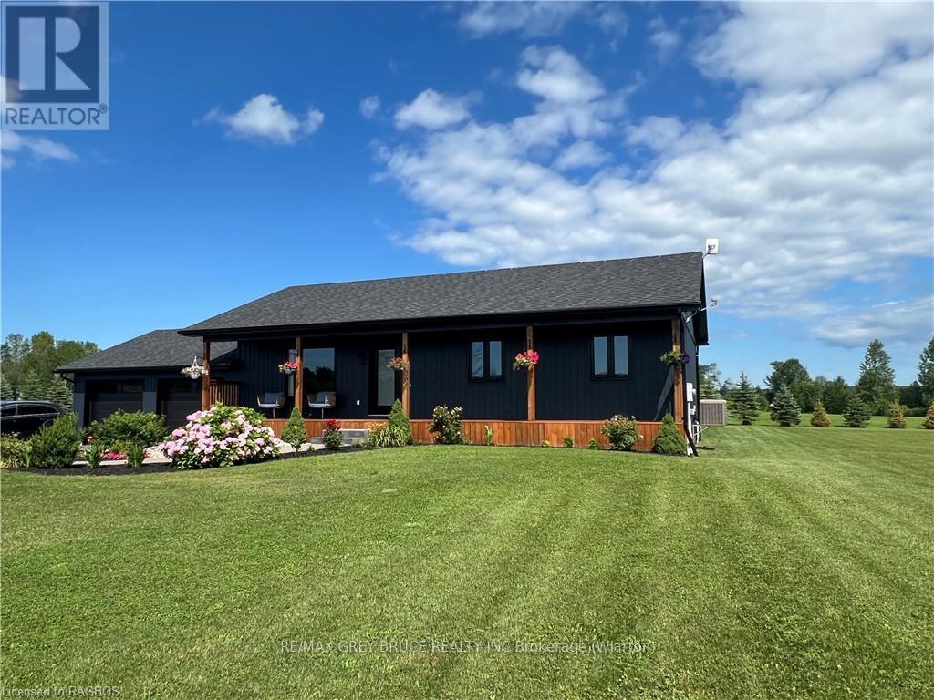 116 Patterson Parkway, Georgian Bluffs, Ontario  N0H 2T0 - Photo 5 - X10846444