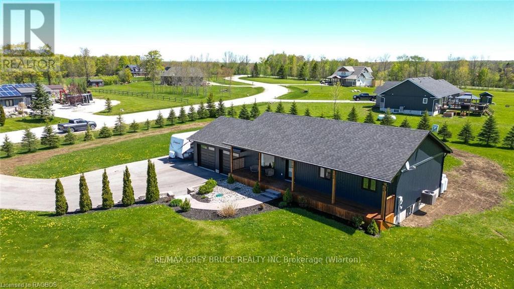 116 Patterson Parkway, Georgian Bluffs, Ontario  N0H 2T0 - Photo 6 - X10846444