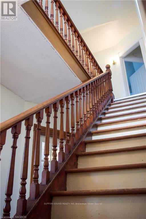 8 Elizabeth Drive, South Bruce Peninsula, Ontario  N0H 1A0 - Photo 12 - X10846484