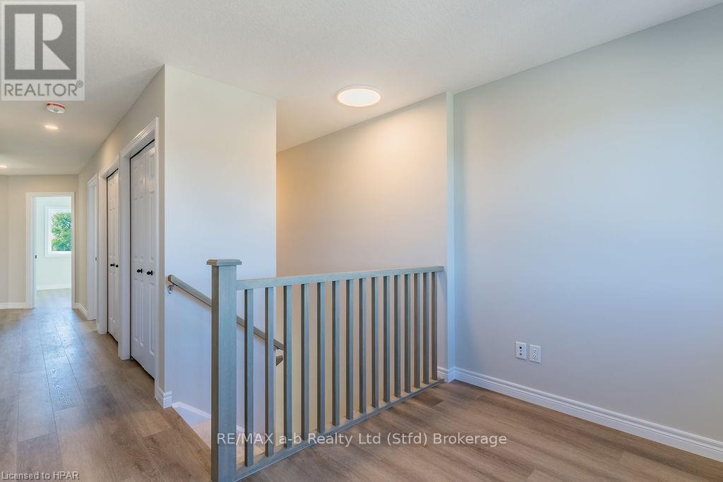 139 Mill Race Crescent, Woolwich, Ontario  N0B 2N0 - Photo 10 - X10781500
