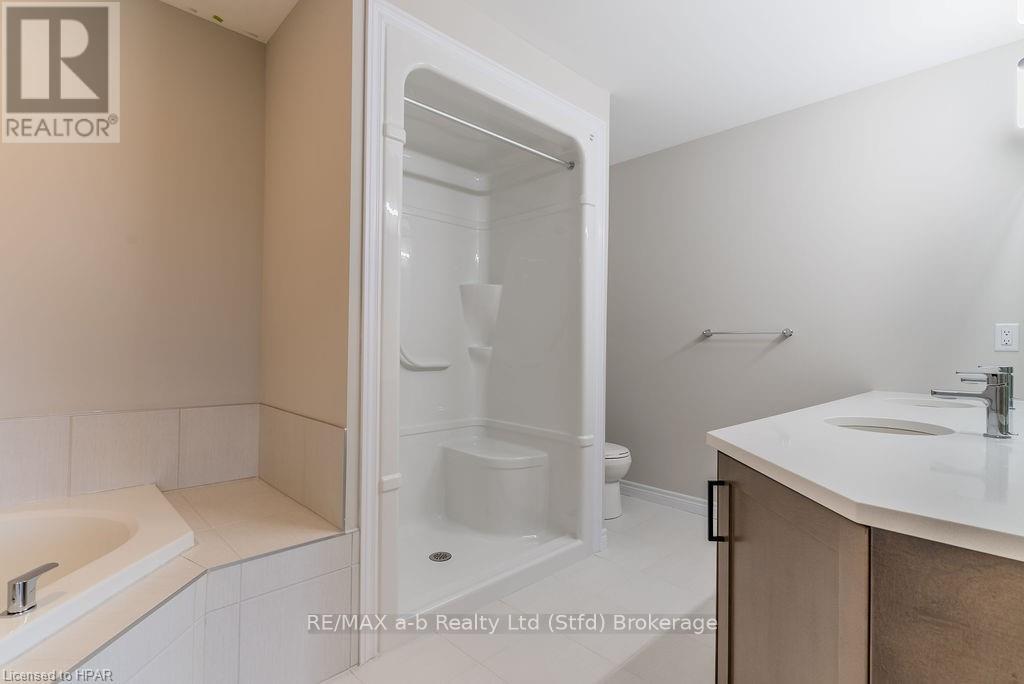 139 Mill Race Crescent, Woolwich, Ontario  N0B 2N0 - Photo 18 - X10781500