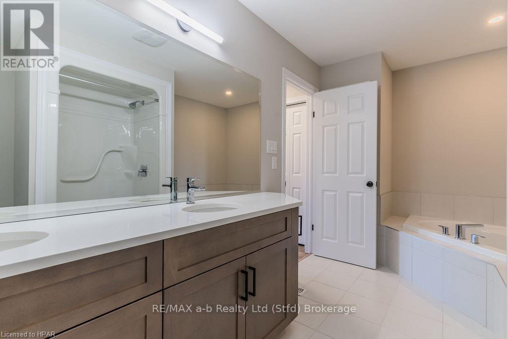 139 Mill Race Crescent, Woolwich, Ontario  N0B 2N0 - Photo 19 - X10781500