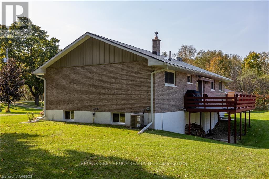 362511 Lindenwood Road, Georgian Bluffs, Ontario  N0H 2T0 - Photo 34 - X10846513