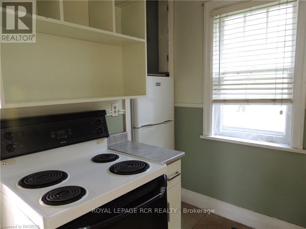 151 Countess Street N, West Grey, Ontario  N0G 1R0 - Photo 11 - X10846515