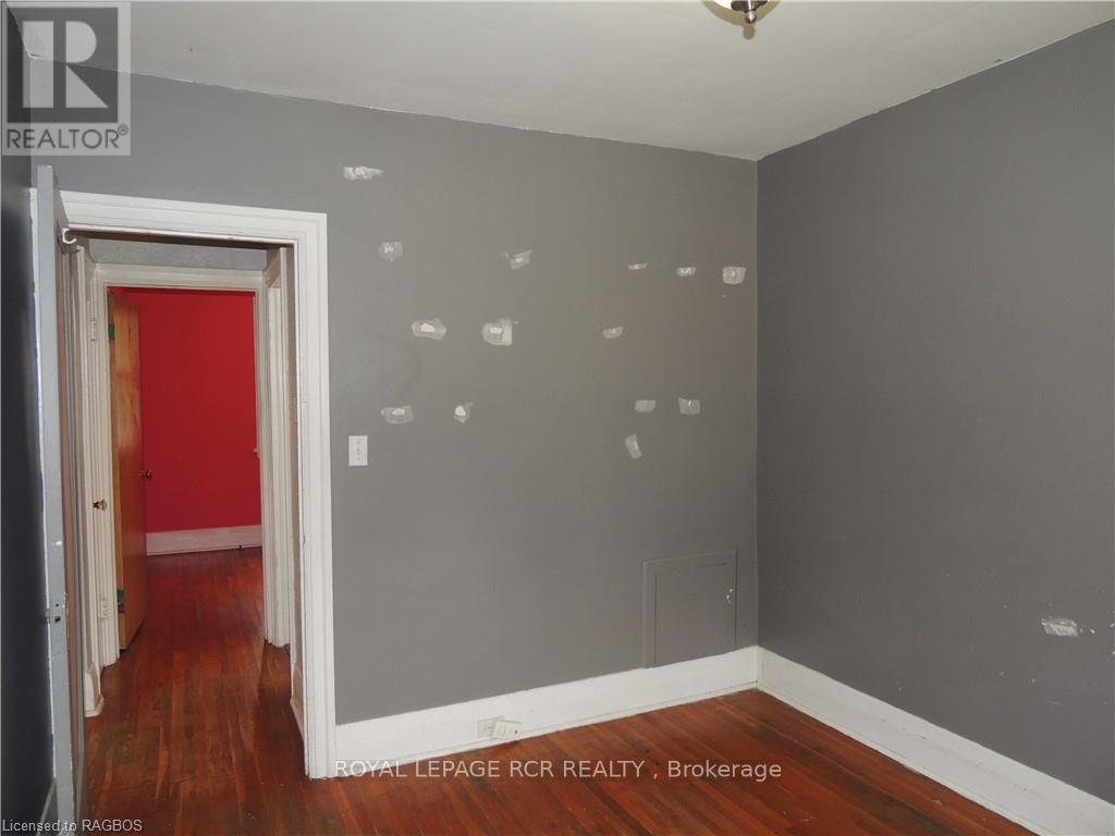 151 Countess Street N, West Grey, Ontario  N0G 1R0 - Photo 14 - X10846515