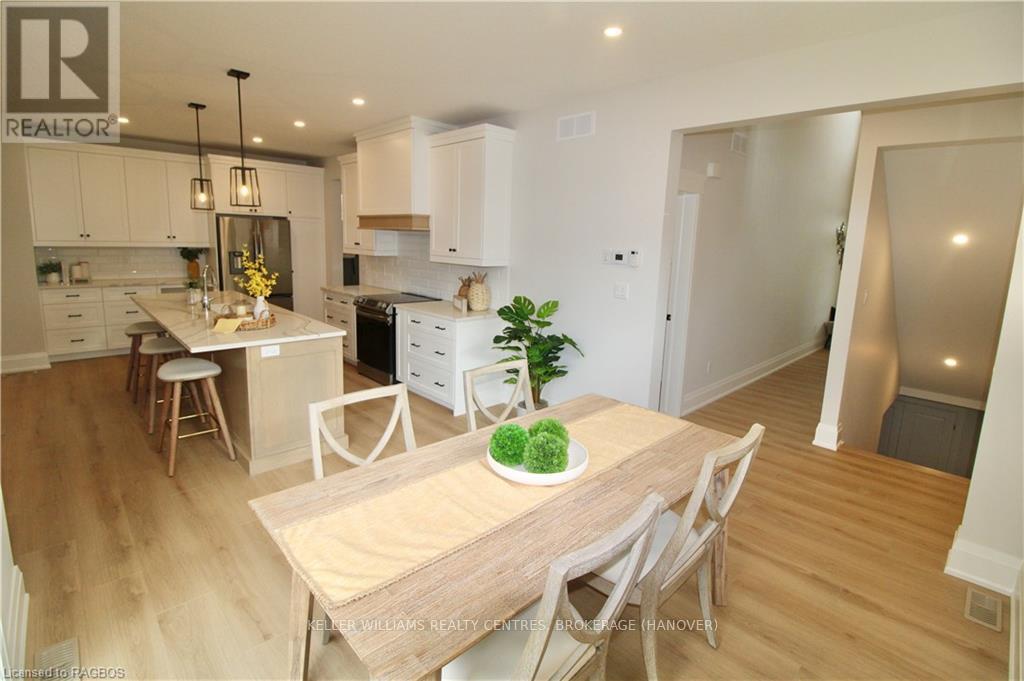 694 17th St Crescent, Hanover, Ontario  N4N 3M3 - Photo 6 - X10846678