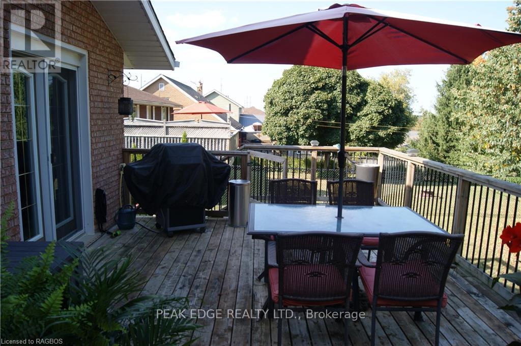 671 21st, Hanover, Ontario  N4N 3M2 - Photo 8 - X10846695