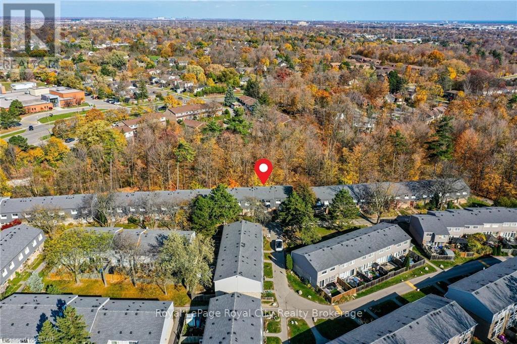 165 - 2050 Upper Middle Road, Burlington, Ontario  L7P 3R9 - Photo 3 - W11879716