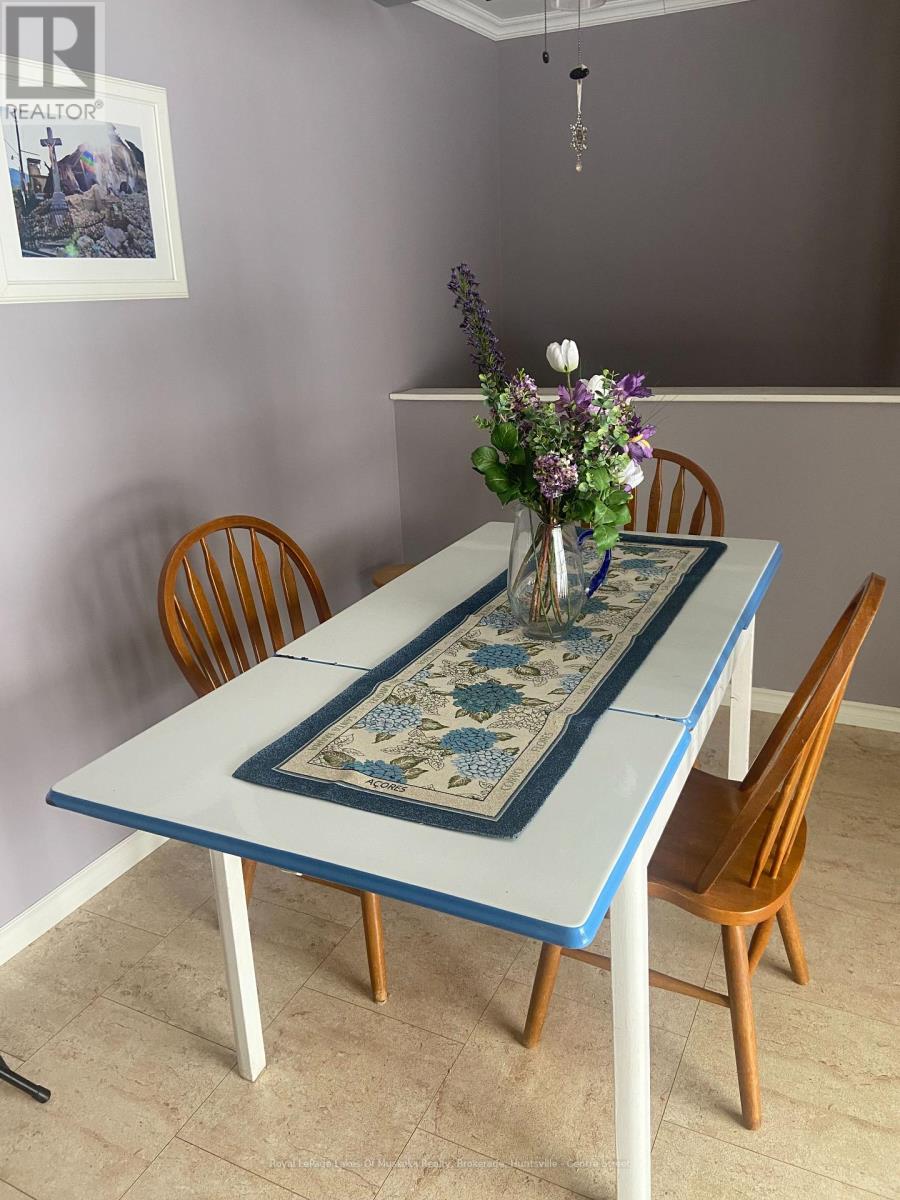 27 John Street, Burk's Falls, Ontario  P0A 1C0 - Photo 18 - X10438999