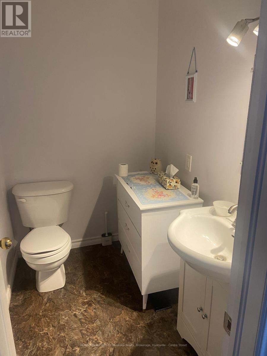 27 John Street, Burk's Falls, Ontario  P0A 1C0 - Photo 23 - X10438999